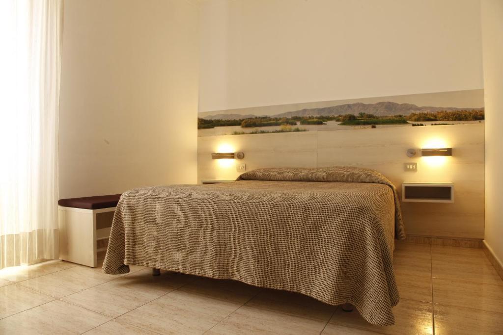 Hotel Canet Castello  D'Empuries Oda fotoğraf