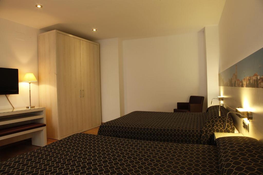 Hotel Canet Castello  D'Empuries Oda fotoğraf