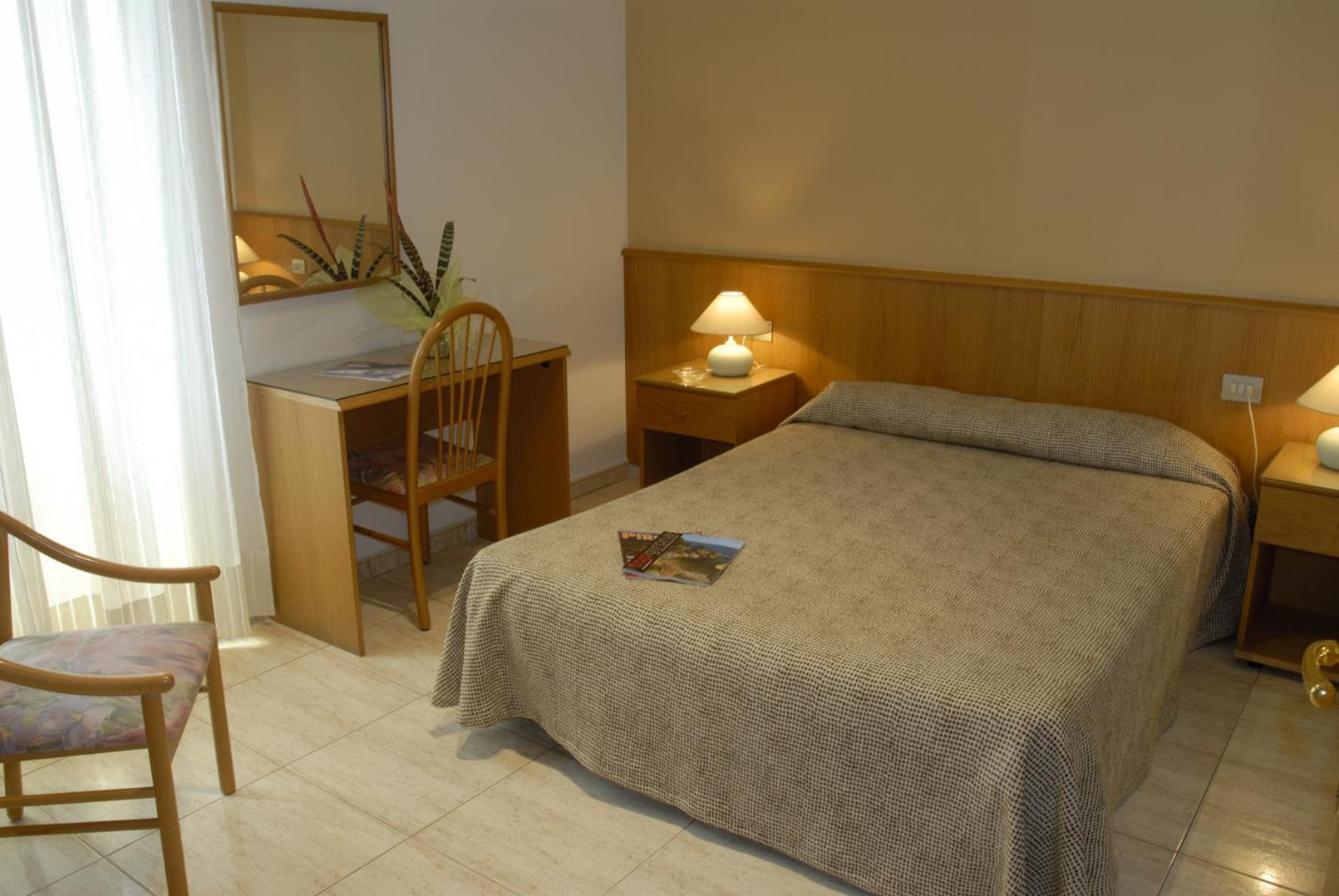 Hotel Canet Castello  D'Empuries Dış mekan fotoğraf